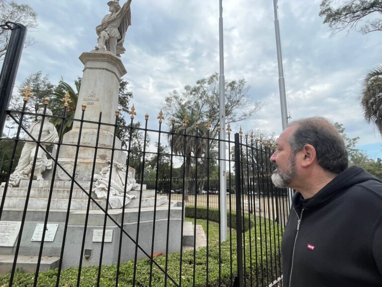 Piden cercar sectores y obras de arte en plazas y parques de Rosario