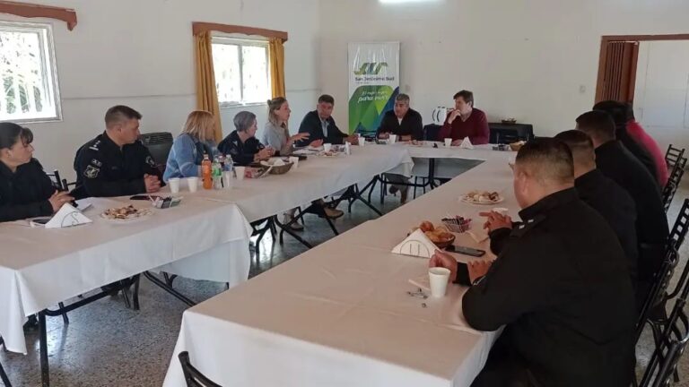 El corredor seguro de la ruta 9 se reunió en San Jerónimo Sud para prevenir el delito