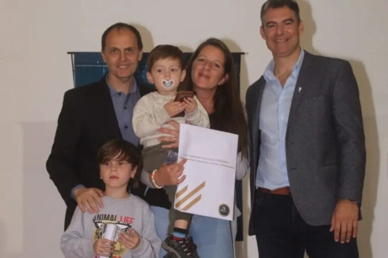 La Comuna de Villa Eloísa entregó 45 terrenos para el Eco Barrio