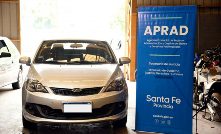 Subastarán una casa, un departamento y casi 30 vehículos que fueron secuestrados en Rosario