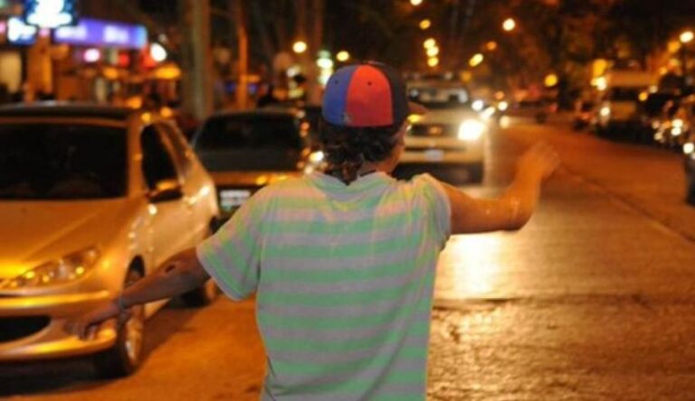 La Fiesta de Colectividades tendrá nuevamente zona de estacionamiento ordenado sobre Avenida Belgrano