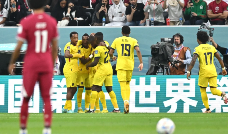 Ecuador hizo historia y le ganó 2-0 a Qatar en el inicio del mundial