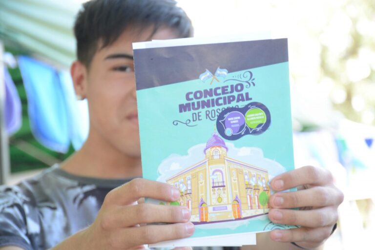 El Concejo promovió la participación estudiantil en expocarreras de la UNR