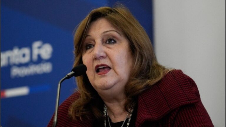 Adriana Cantero renunció al Ministerio de Educación de Santa Fe