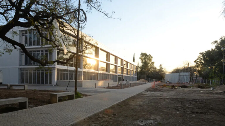 Se inaugura el nuevo edificio del Instituto de Educación Física de Rosario