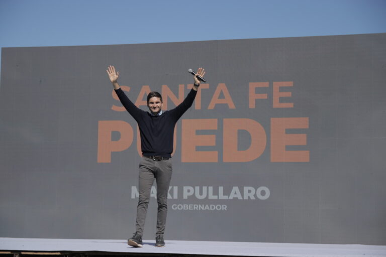 Pullaro lanzó su candidatura a gobernador: “Tenemos la fuerza, capacidad y experiencia para cambiar Santa Fe”