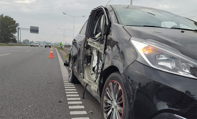 Veliz sufrió un accidente automovilístico cuando iba a entrenar