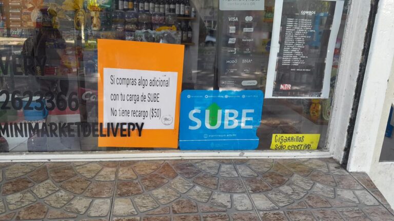 Buscan sancionar a quienes cobren un plus para recargar la tarjeta SUBE