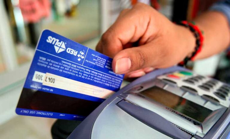 Ministerio de Economía anunciará el incremento en los límites de las tarjetas de crédito