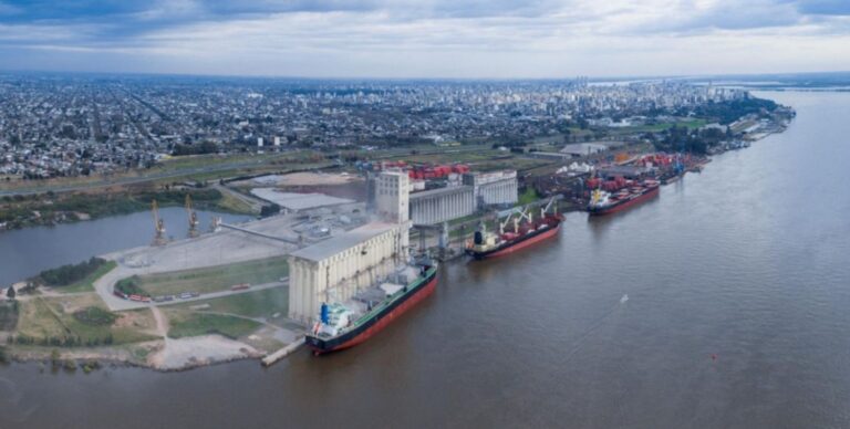 Dictaron conciliación obligatoria en el Puerto de Rosario y los trabajadores vuelven a las actividades