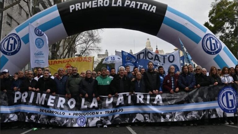 La Cámara Nacional del Trabajo determinó que el capítulo laboral del DNU de Milei es inconstitucional