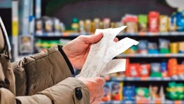 La inflación en diciembre fue de 25,5% y el acumulado de 2023 marcó incremento de 211,4%