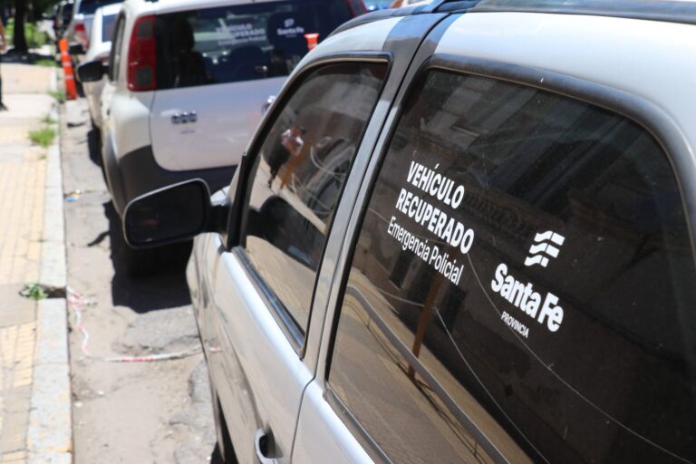 El gobierno de Santa Fe puso a disposición automóviles decomisados en procesos judiciales
