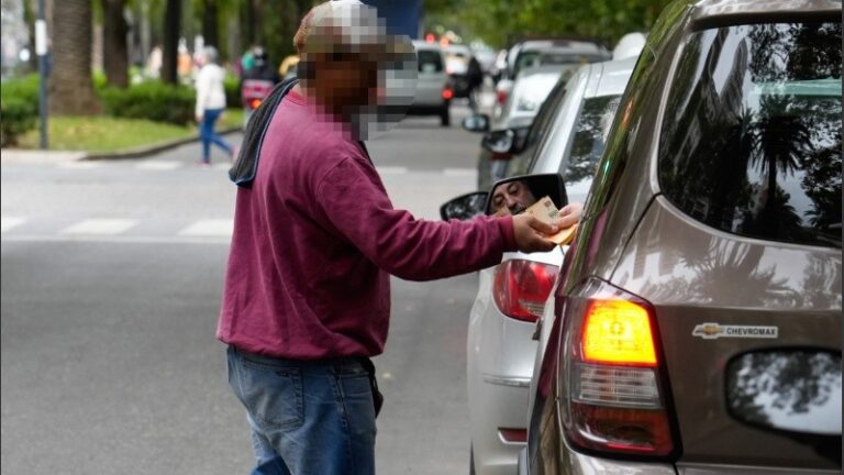 Cardozo: “Insistimos en la prohibición de los trapitos en la zona del estacionamiento medido”