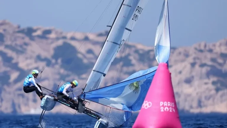 Majdalani y Bosco ganaron la medalla plateada en vela en los Juegos Olímpicos 2024