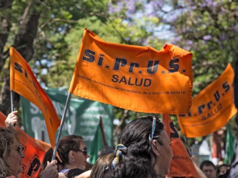 La Provincia convocó a paritarias y los sindicatos médicos postergan medidas de fuerza