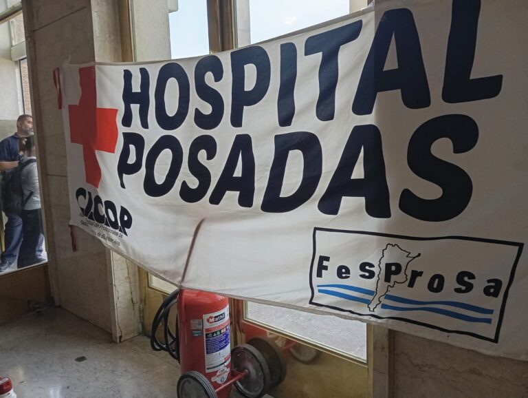 Nueva ola de despidos en el Hospital Posadas