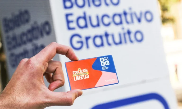 El boleto educativo gratuito ya es ley en Santa Fe