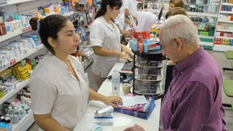 PAMI recortó la entrega de medicamentos al 100% para jubilados