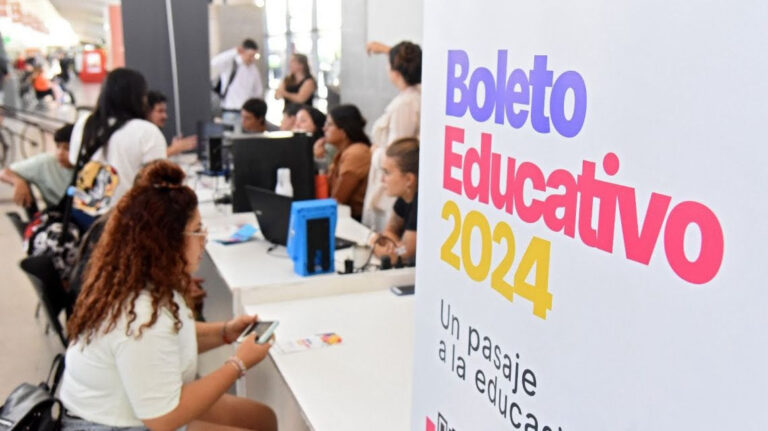 Boleto Educativo 2024: hasta cuándo estará vigente el beneficio para docentes y estudiantes