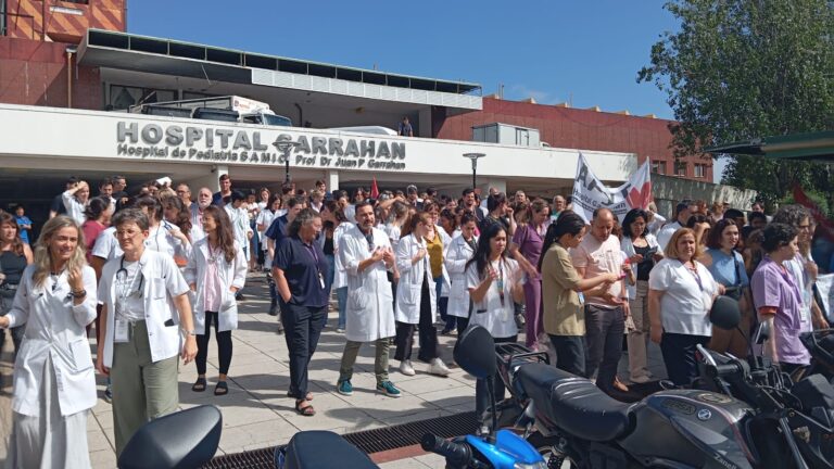 Los conflictos gremiales se agudizan en todo el país ante el creciente deterioro del sistema público de salud