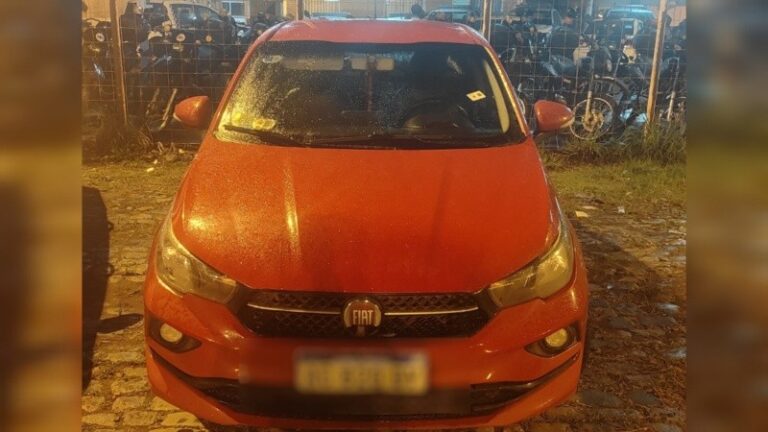 Un conductor borracho intentó escapar de un control y atropelló a un policía