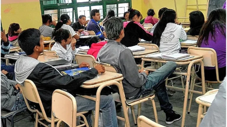 Récord de inscriptos: más de 8 mil santafesinos buscan terminar el secundario