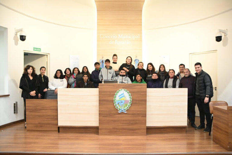Alumnos de escuelas de todo el país conocieron el Concejo de Rosario