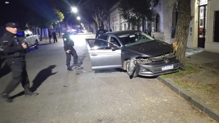 Barrio Hospitales: dispararon contra un auto y asesinaron al conductor
