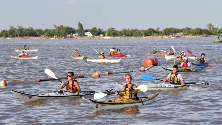 El Concejo debate un proyecto para regular el kayakismo en Rosario
