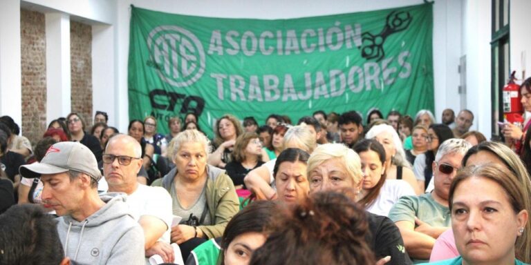 Asistentes escolares se movilizan: ATE Rosario prepara una jornada de lucha con reclamos urgentes