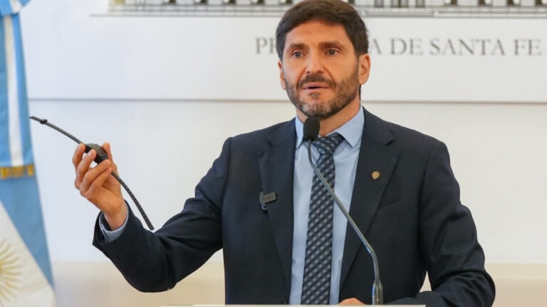 Violencia de Género: Santa Fe presentó las tobilleras electrónicas duales para acusados