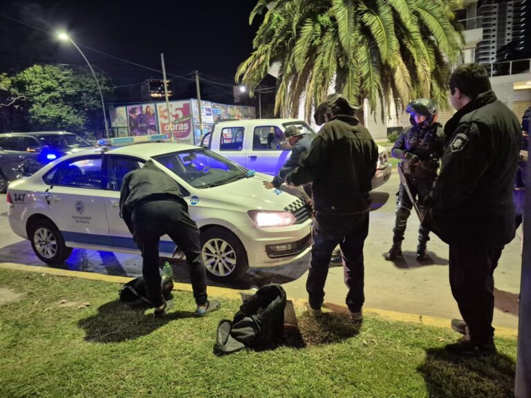 Este año agentes municipales ya detuvieron a más de 200 cuidacoches en Rosario