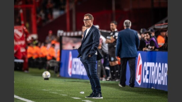 Bombazo en el canalla: Ariel Holan dejó de ser el técnico de Rosario Central