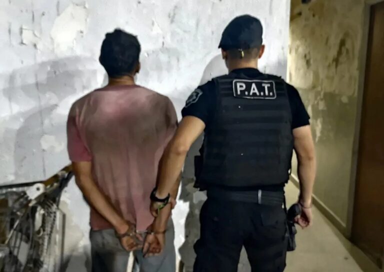 Detuvieron a un hombre que atacó a una niña en un descampado