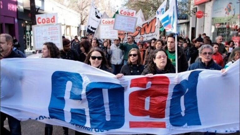 Lo docentes universitarios amenazan con no iniciar las clases, pero garantizan los exámenes de febrero