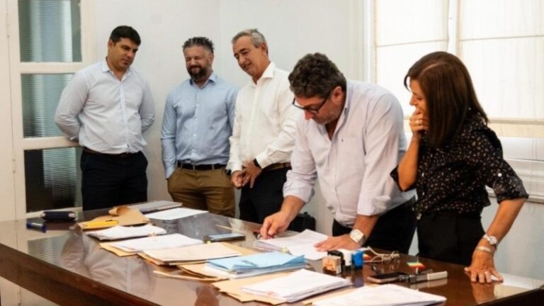 El municipio avanza en la compra de cinco mil nuevas luminarias led