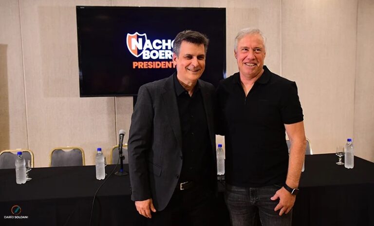 Roberto Sensini dejó de ser el director deportivo de Newell’s