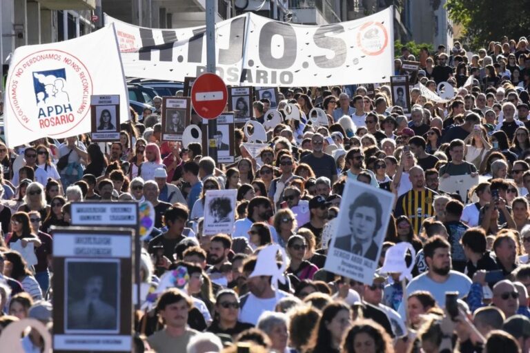A 50 años, Rosario ratificó que la memoria sigue viva
