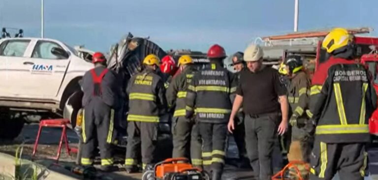 Choque en cadena en la autopista a Santa Fe: un hombre fue rescatado y llevado al Heca en helicóptero