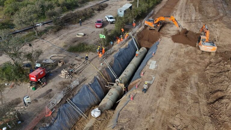 El Acueducto Biprovincial Santa Fe-Córdoba ya tiene más de 4.600 metros
