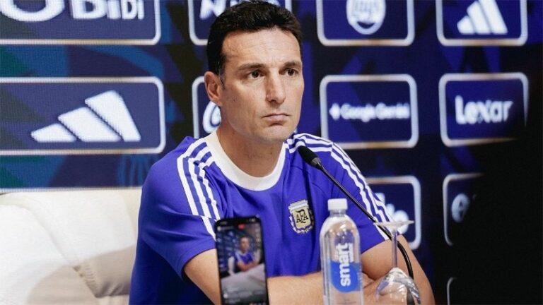 Scaloni sobre la lista del Mundial: “Si alguno no da la disponibilidad mínima, queda afuera”
