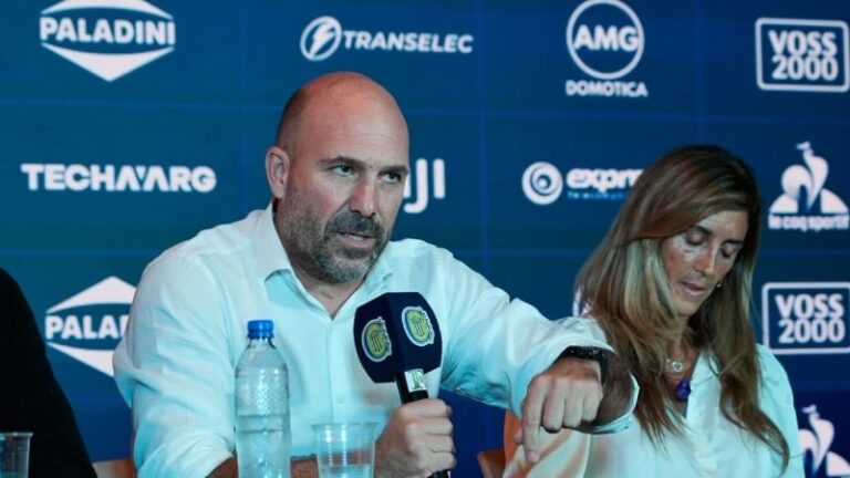Belloso ratificó a Almirón como entrenador de Central: “No encuentro motivos para que se vaya”