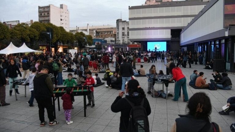 El Fontanarrosa inaugura el Club Cultural y la muestra Ciudad Hip Hop