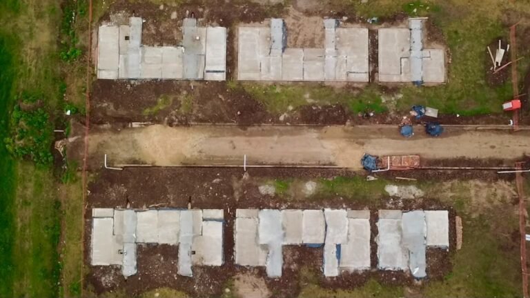 Con inversión provincial, el gobierno de Pullaro construye 10 nuevos hogares en San Jerónimo Sud