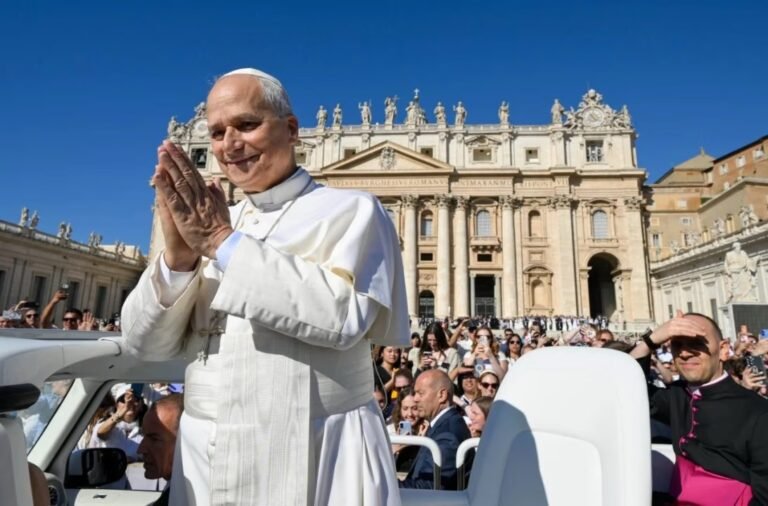 El Gobierno confirmó un feriado nacional por la visita del papa León XIV